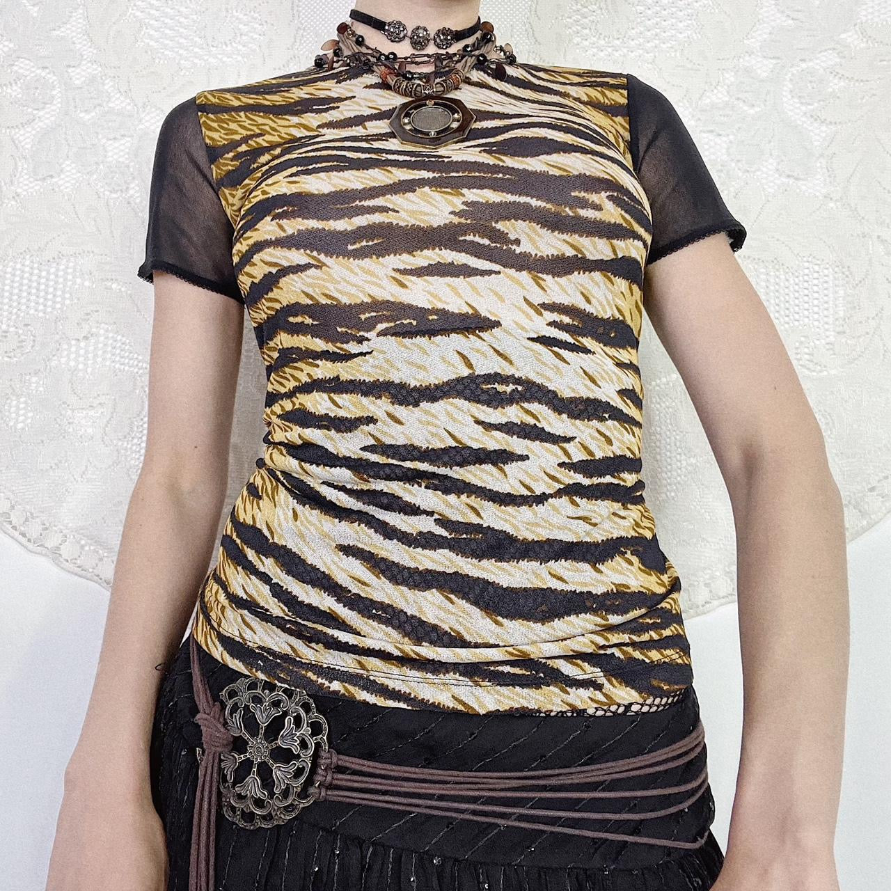 D&G TOP - UK 8/10
