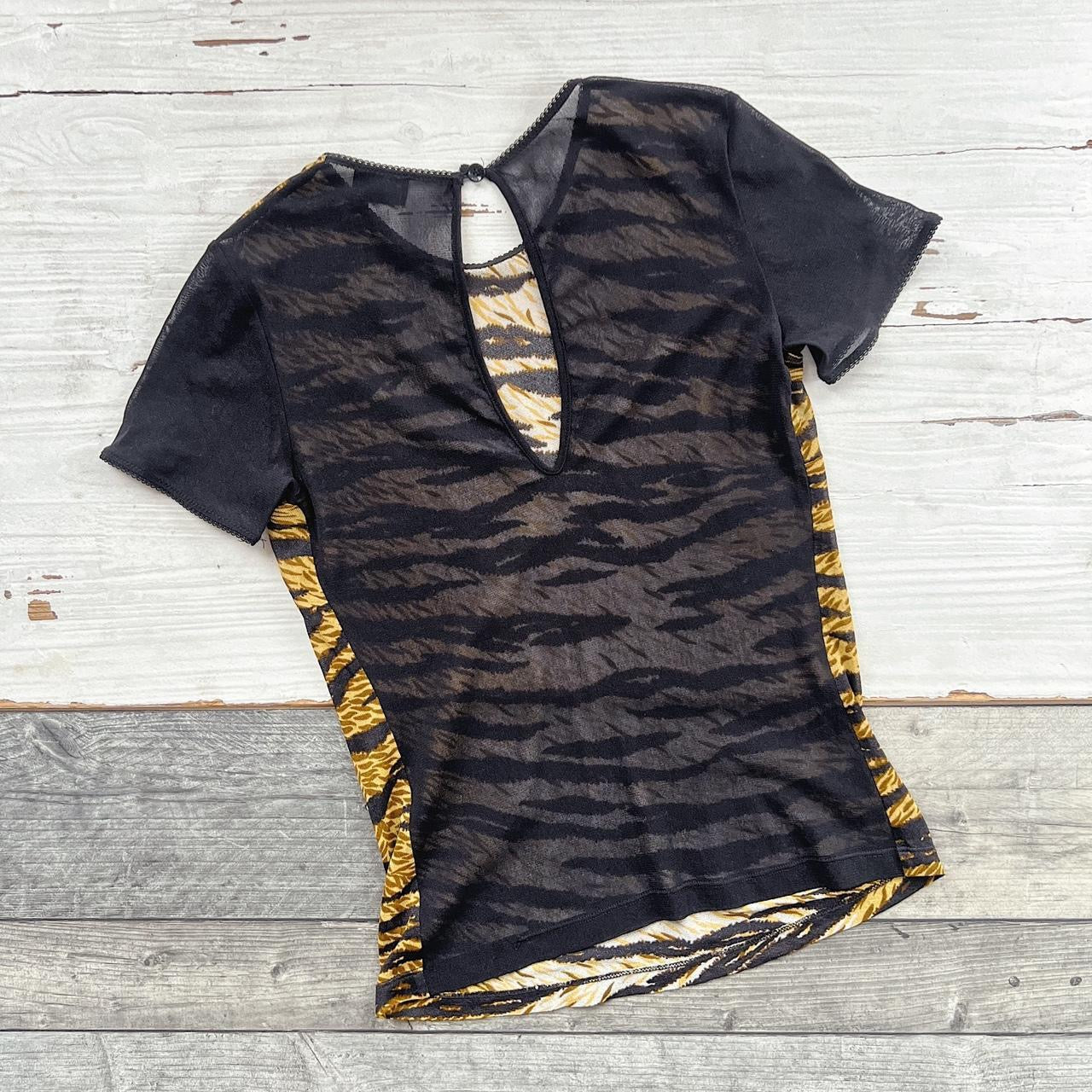 D&G TOP - UK 8/10
