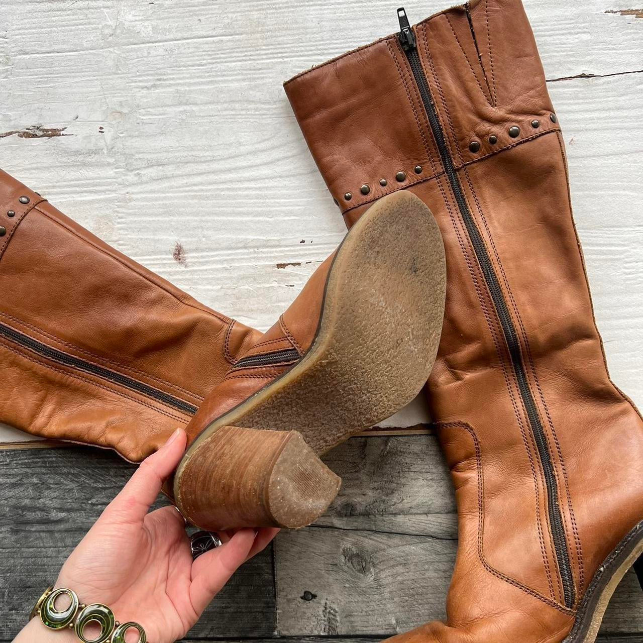 CHUNKY BOOTS - UK 4