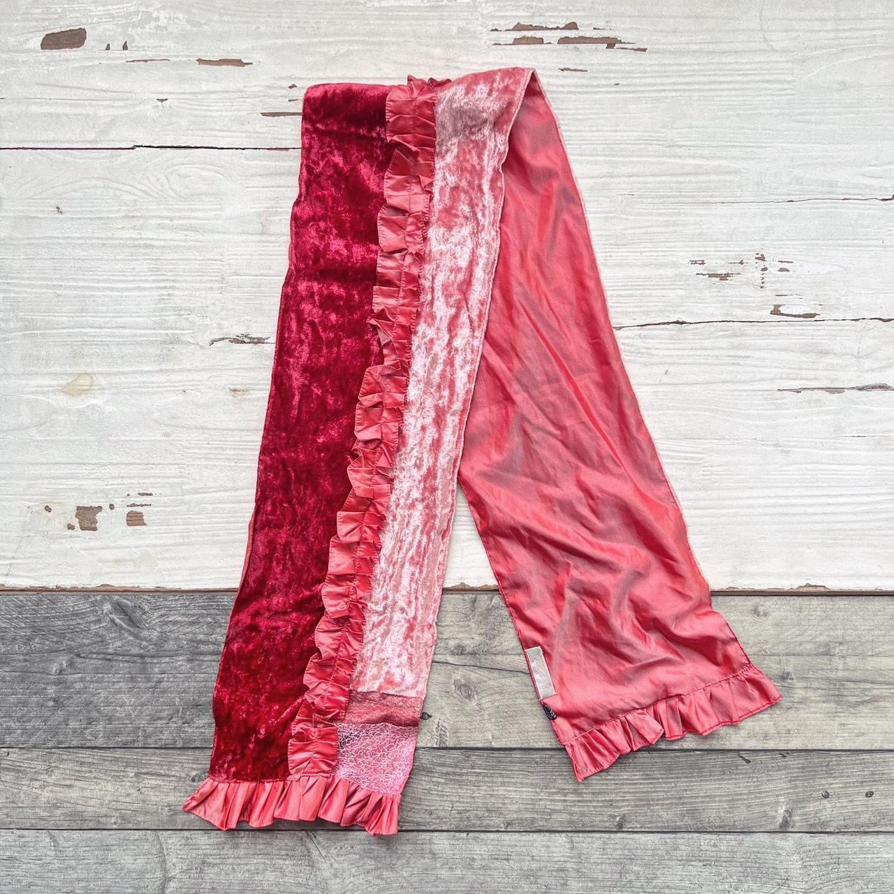 VELVET SCARF