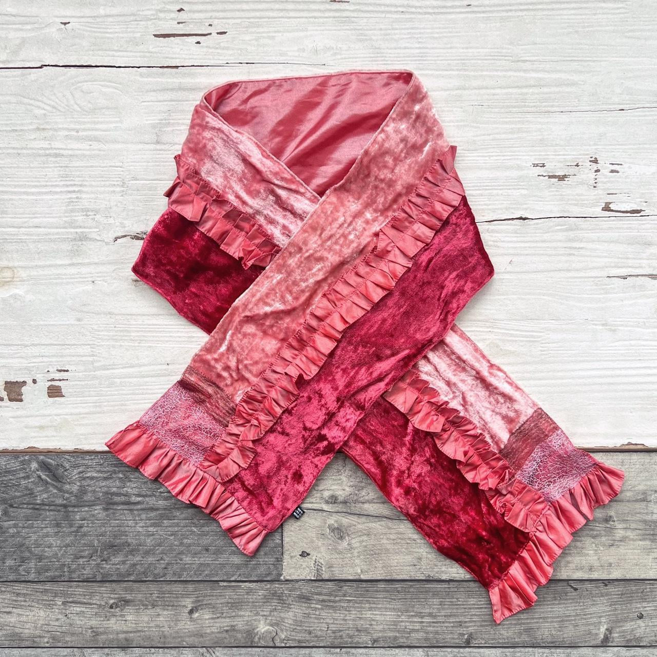 VELVET SCARF