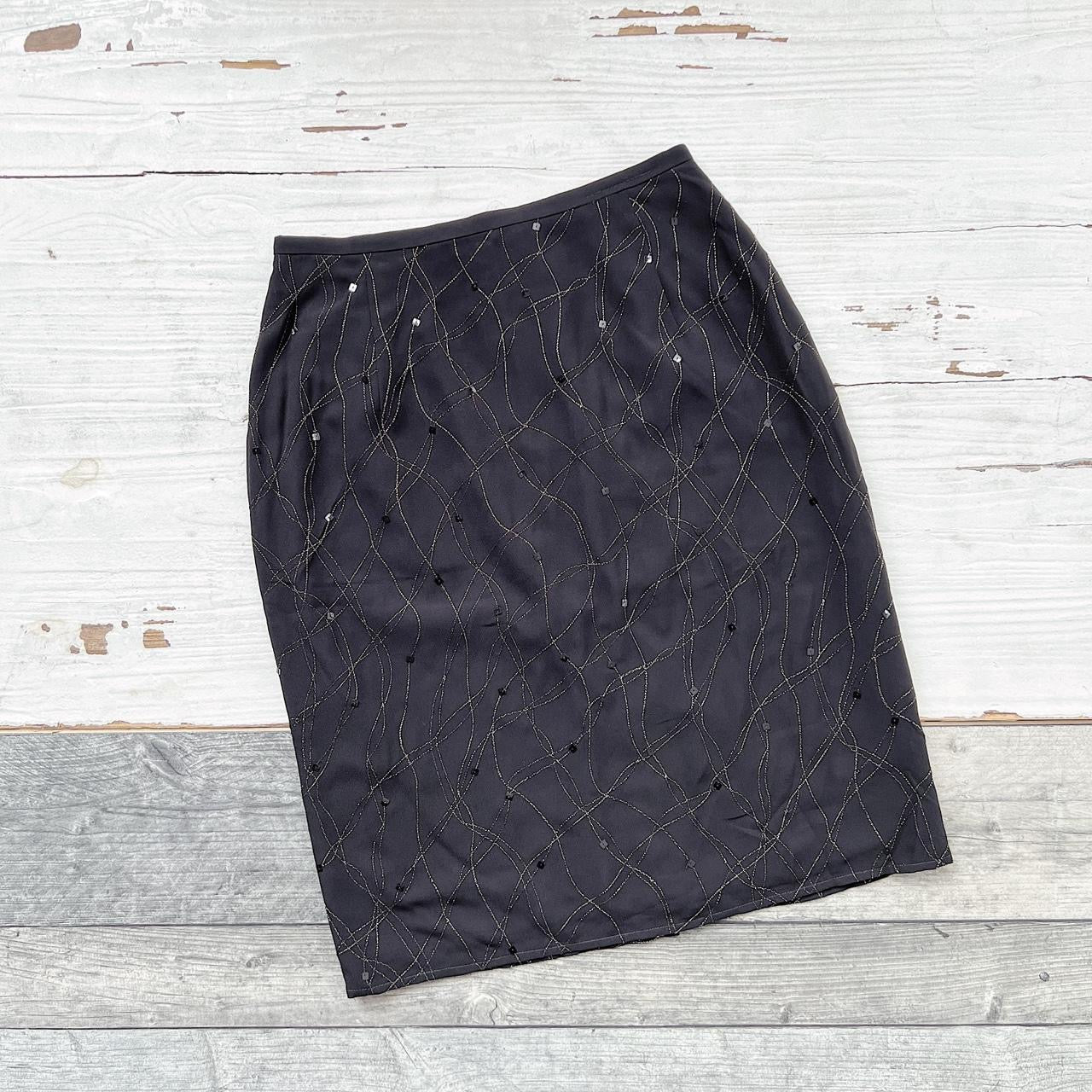 WITCHY MINI - UK 6