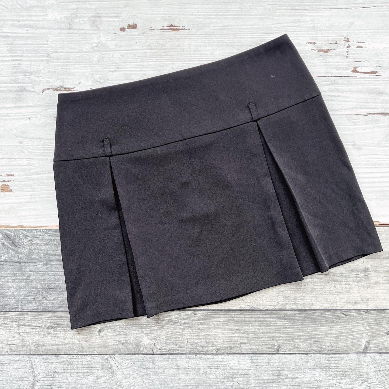 PLEATED MINI - UK 10