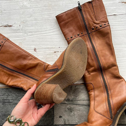 CHUNKY BOOTS - UK 4