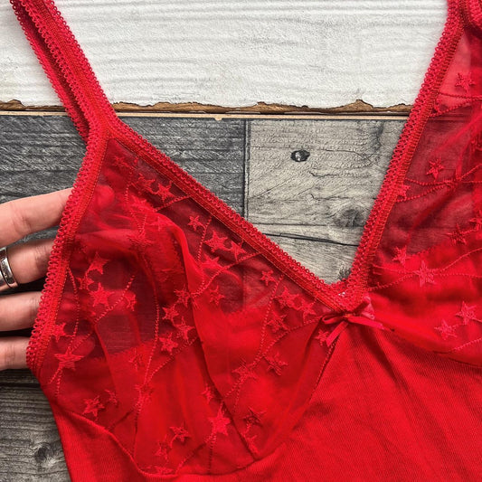 STAR CAMI - UK 8/10