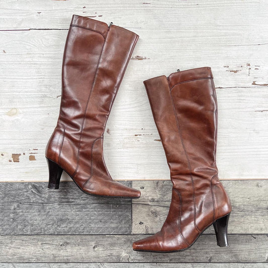 KNEE HIGH BOOTS - UK 6