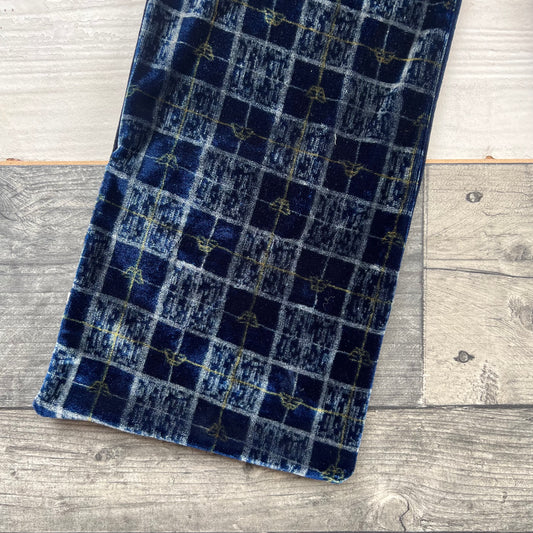 VELVET SCARF