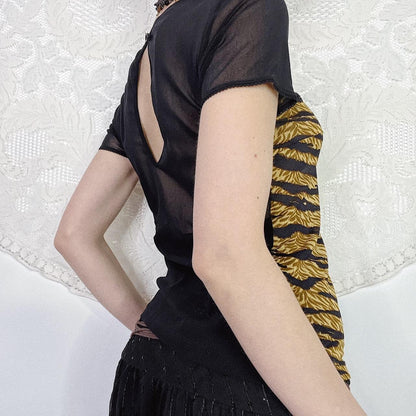 D&G TOP - UK 8/10